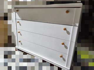 Cajonera blanca de madera