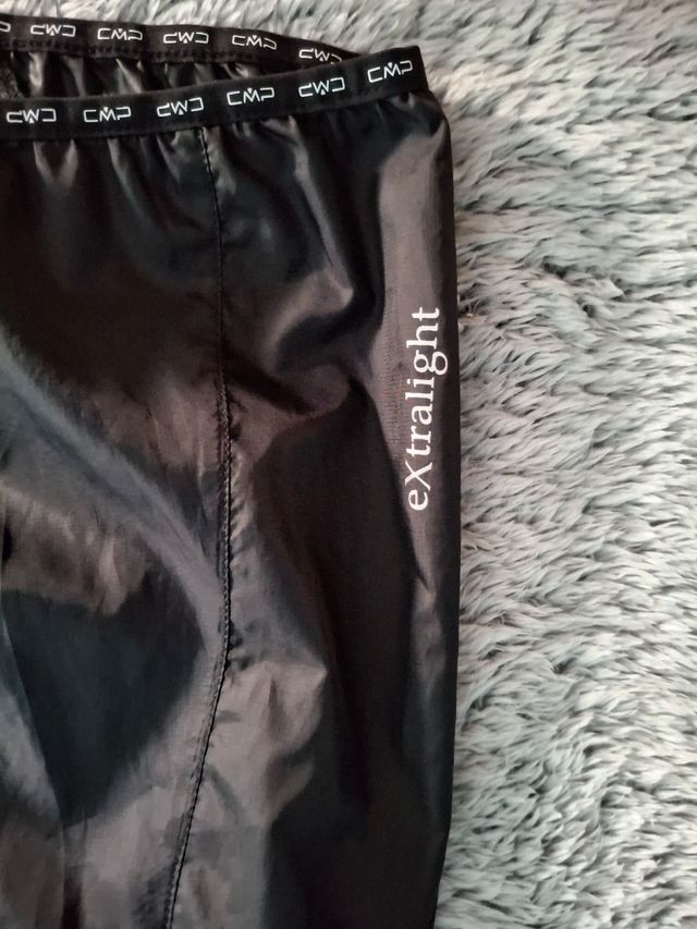 Giacca a vento CMP nera Packpocket Extralight