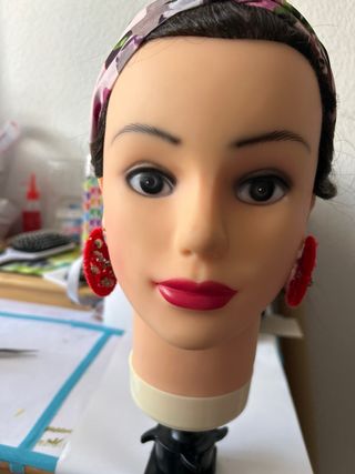 Pendientes hechos a mano con abalorios