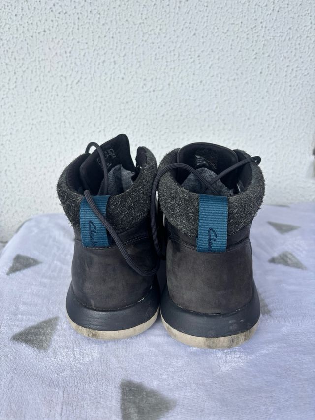 Botines Clarks Cuero Azul Gore tex Talla 41.5 