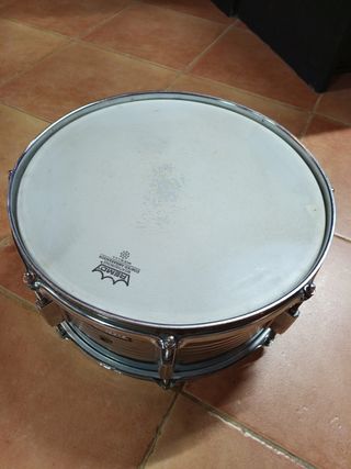 Caja de Batería Remo Ambassador