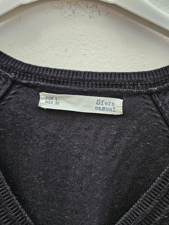 Jersey Sfera Negro Cuello Pico Talla L