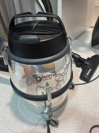 Aspirador Nilfisk GM 80