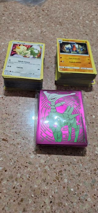 Lote Cartas Pokémon + fundas