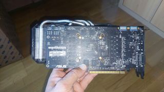 Tarjeta gráfica vídeo Asus GTX 660 2GB DirectCU-II