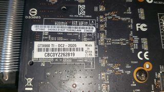 Tarjeta gráfica vídeo Asus GTX 660 2GB DirectCU-II