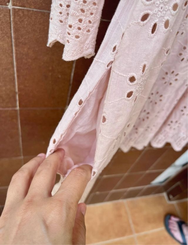 Vestido Rosa Zara con Bordado