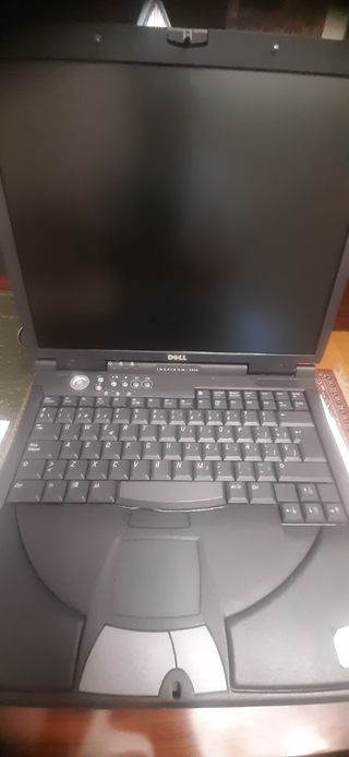 Dell Inspiron 2500 Portátil