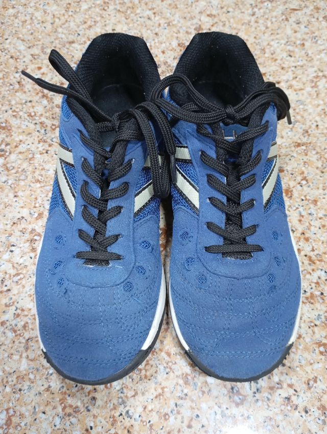 Botas de fútbol sala Kelme azules