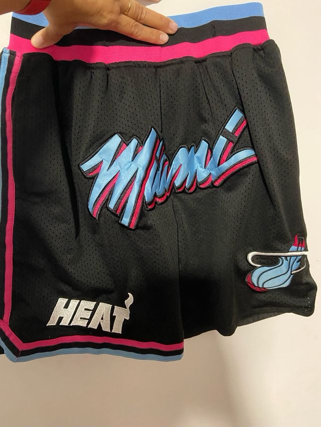 2 Pantalones Cortos Deportivos Just Don