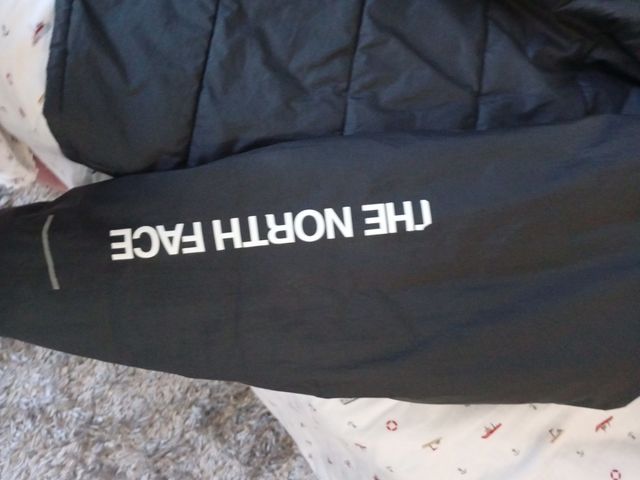 Chaqueta The North Face Negra Talla XXL de niño.