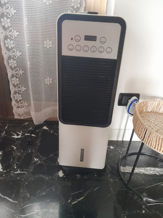 Condizionatore/Stufetta 2 in 1