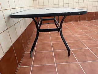 Mesa de jardín cristal y metal