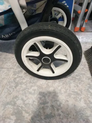 Carrito de bebé completo sin usar Krasnal Bavario