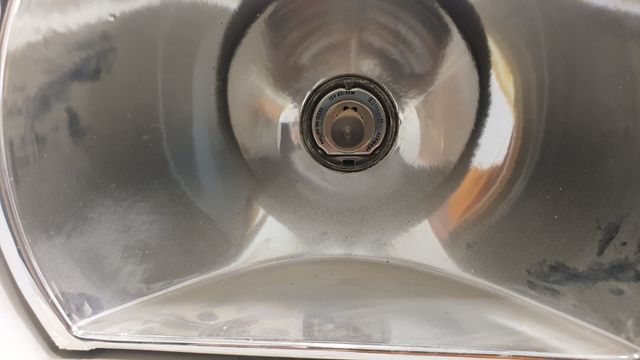 Faro anteriore sinistro Suzuki Vitara