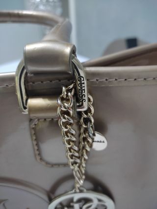 Bolso Guess Original Dorado