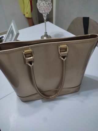Bolso Guess Original Dorado