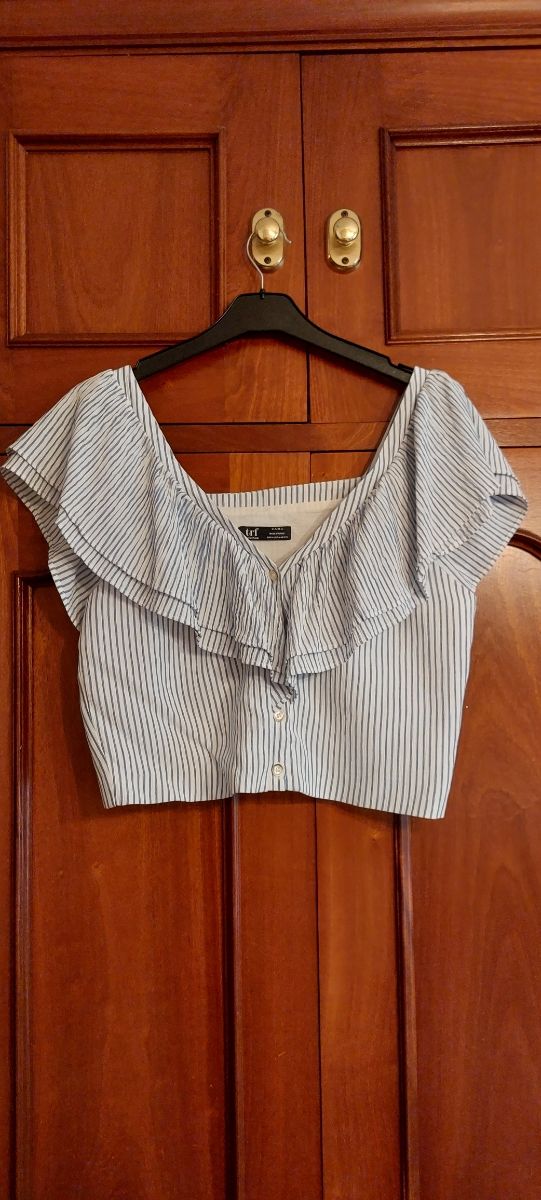 Top Zara Rayas Azul y Blanco Talla M