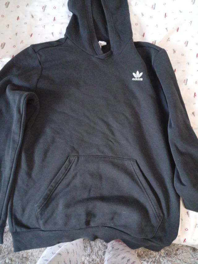 Sudadera Adidas Negra Talla 14/15años.