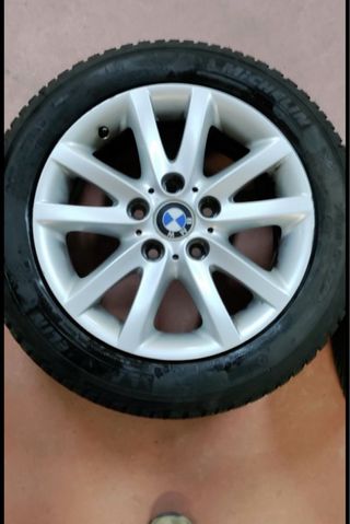 Llantas BMW Originales con Neumáticos Invierno