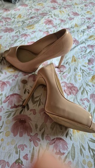 Zapatos Zara Beige Tacón Peep Toe