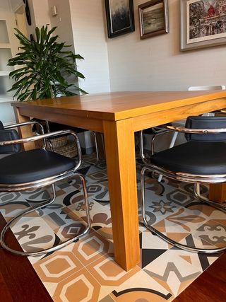 Mesa extensible roble americano hecha a medida. 