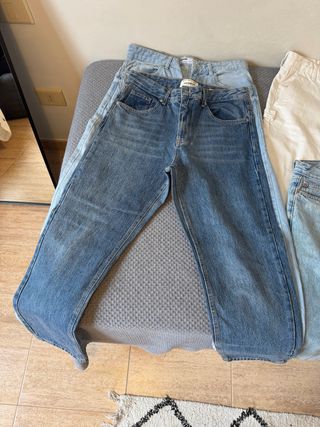 Pantalón vaquero hombre oscuro largo