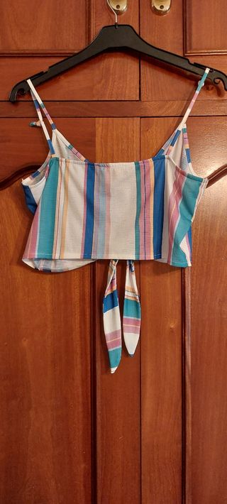 Top de tiras con rayas
