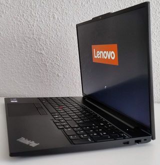 Portátil Lenovo Thinkpad E16 Negro