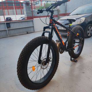 Fatbike Negra y Naranja nueva 
