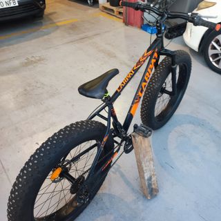 Fatbike Negra y Naranja nueva 

