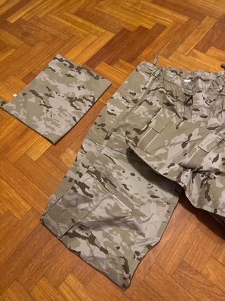 Traje Intemperie Árido Pixelado