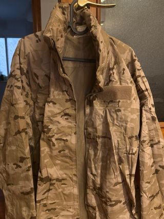Traje Intemperie Árido Pixelado
