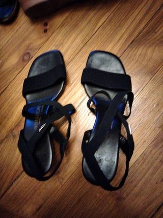Sandalias negras talla 36