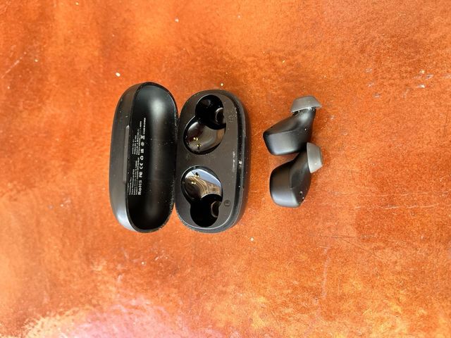 Auriculares Tozo Negros - Casi Nuevos