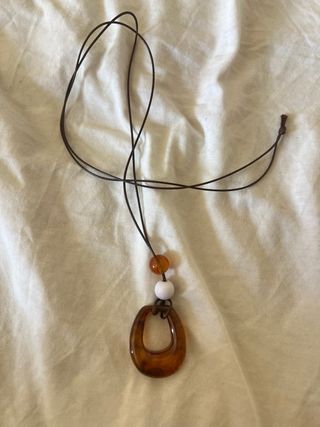 Collar Tortoiseshell y Resina