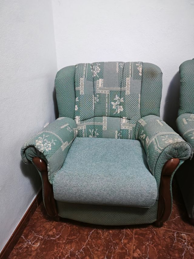Tresillo: Sofá 3 plazas + 2 sillones