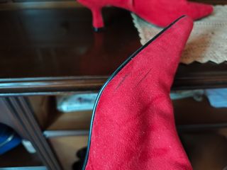 Botines rojos tacón 6cm lazo exterior talla 40