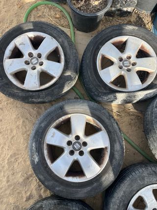  Pack de llantas de aleación y acero