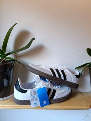 Adidas Samba Zapatillas Blancas y Negras