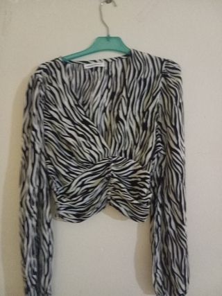 Blusa cebra manga larga