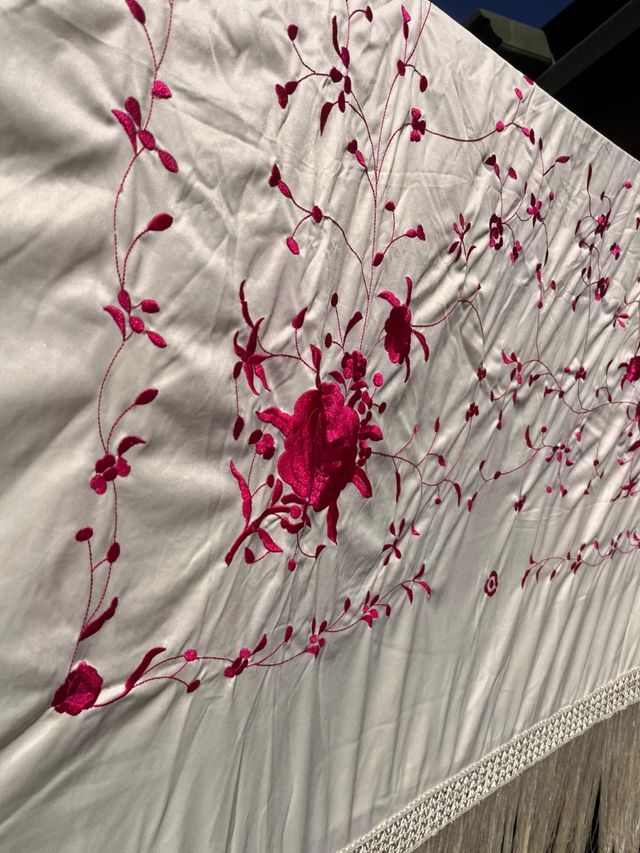 Mantón Manila 150x150