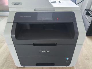 Impresora Láser Color Brother DCP-9020CDW