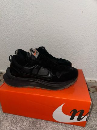 Nike Sacai Negras