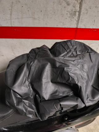 Funda impermeable para asiento de moto