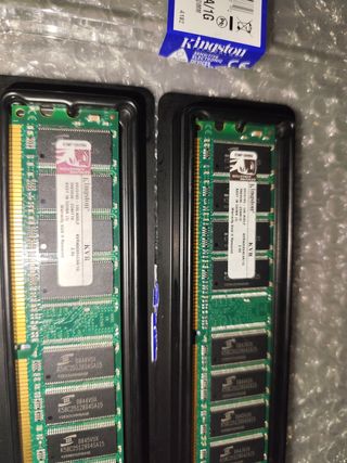 2x Kingston 1GB DDR RAM Módulos