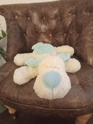 Peluche suave de perro