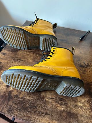 Botas Dr. Martens Amarillas Originales