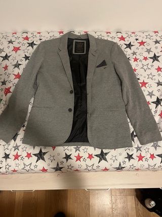 Americana gris Pull&Bear
