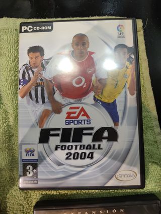 6 Juegos PC: Half-Life 2, StarCraft, FIFA 2004